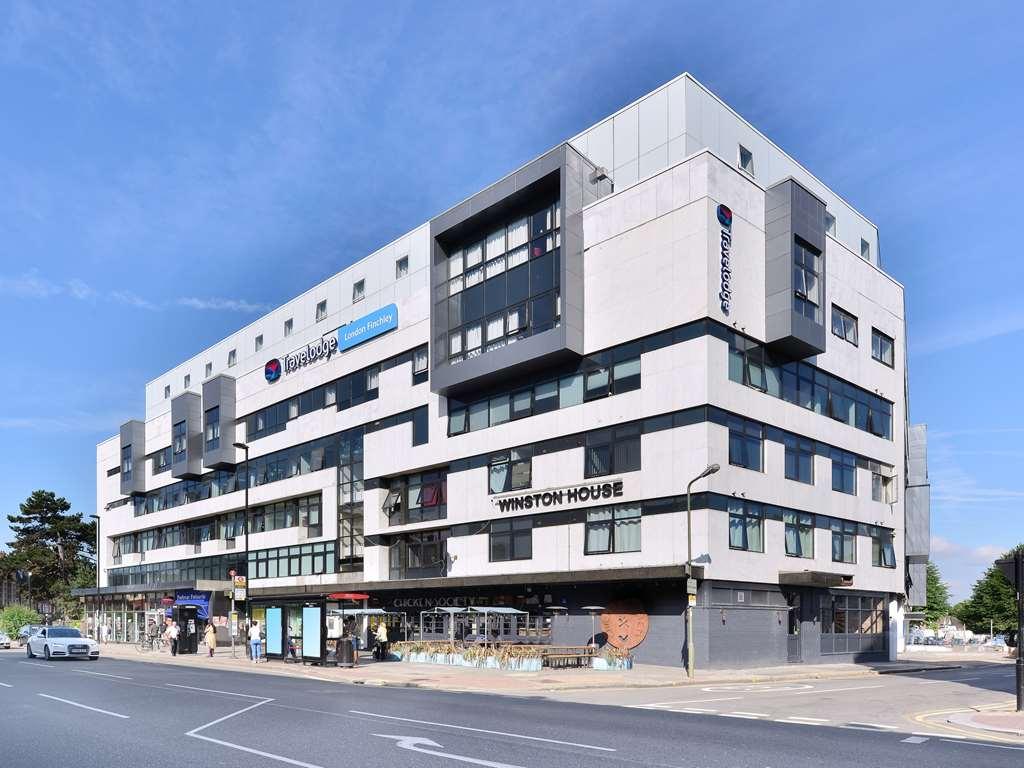 Travelodge London Finchley Bagian luar foto