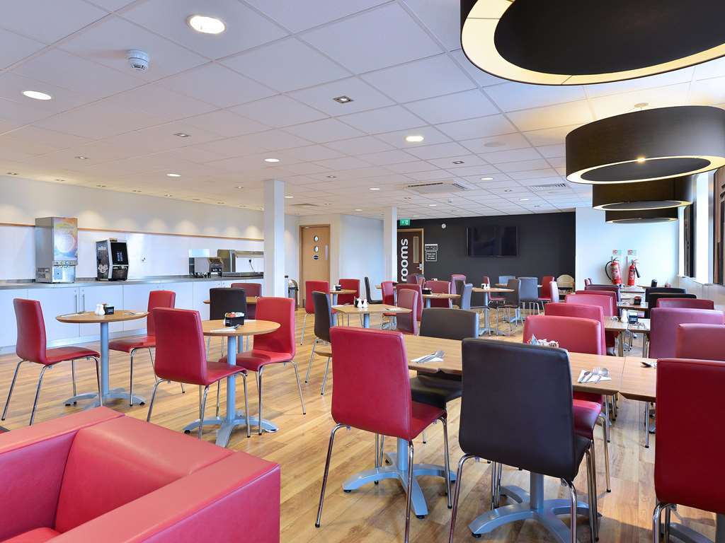 Travelodge London Finchley Restoran foto